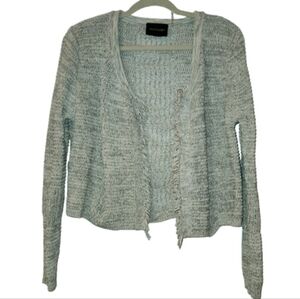 Dolce Cabo Light Gray Open Front Cardigan With Fringe Size M Back Knit Design